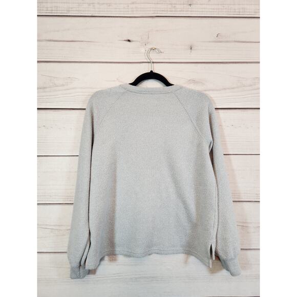 Abercrombie & Fitch Women's Gray Soft A&F‎ Cozy V-Neck Cropped Sweater Size S - Picture 2 of 6